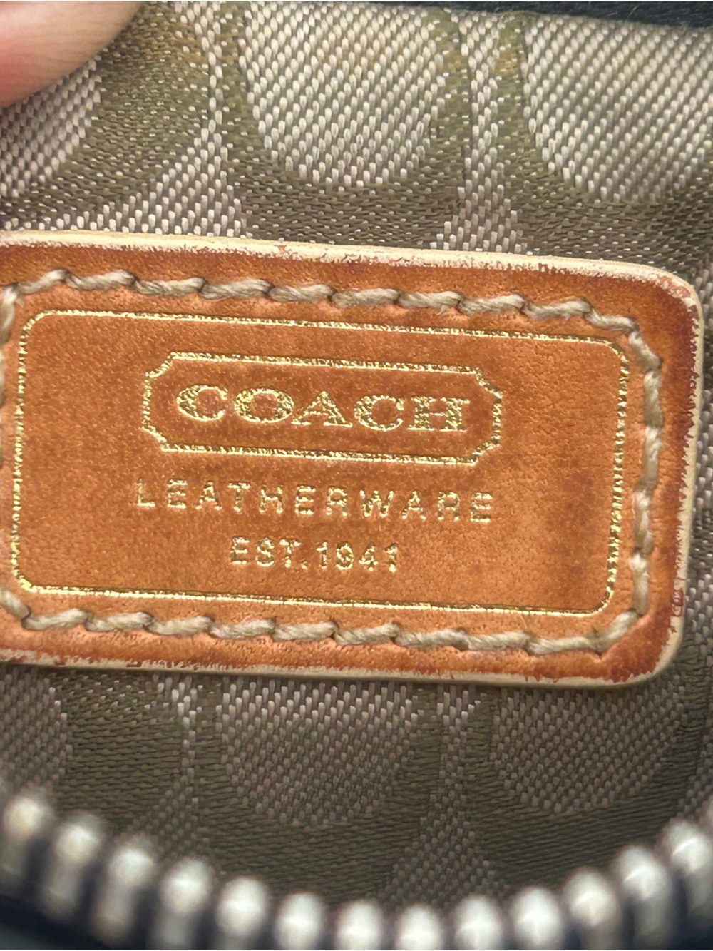Vintage Coach Ergo Glove Tanned Leather Wristlet - Picture 2 of 13